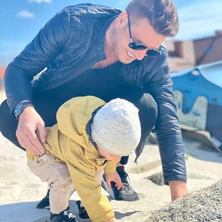 Rodzinny wypad znanego gwiazdora disco polo z grupy Power Play! Dawno nie było tak sielankowo!  